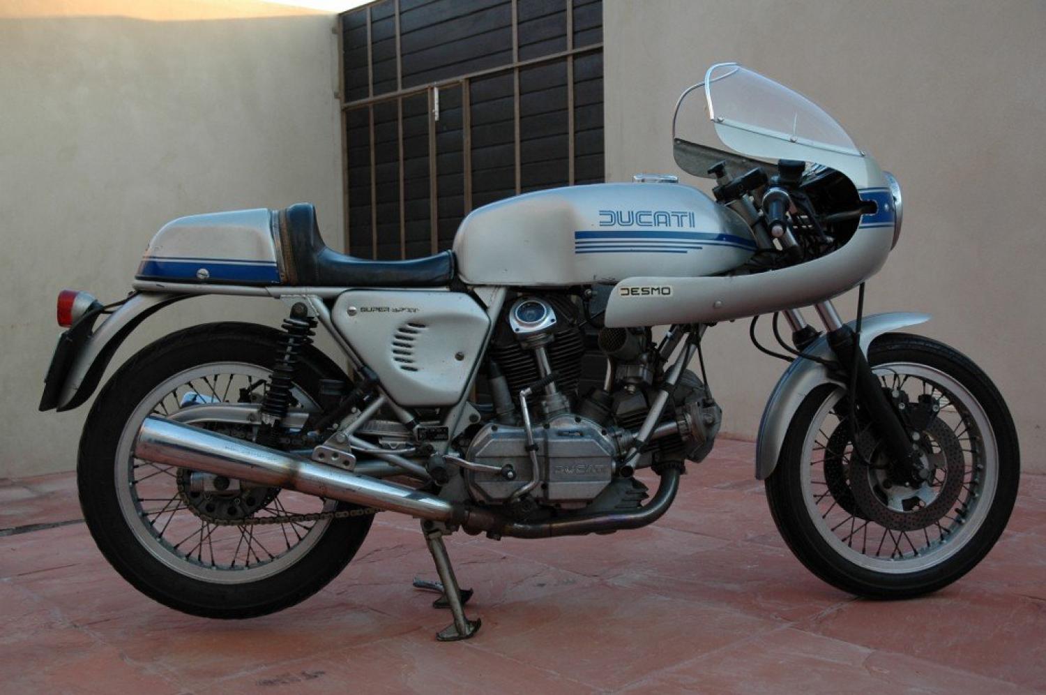 Ducati 900 SS CC