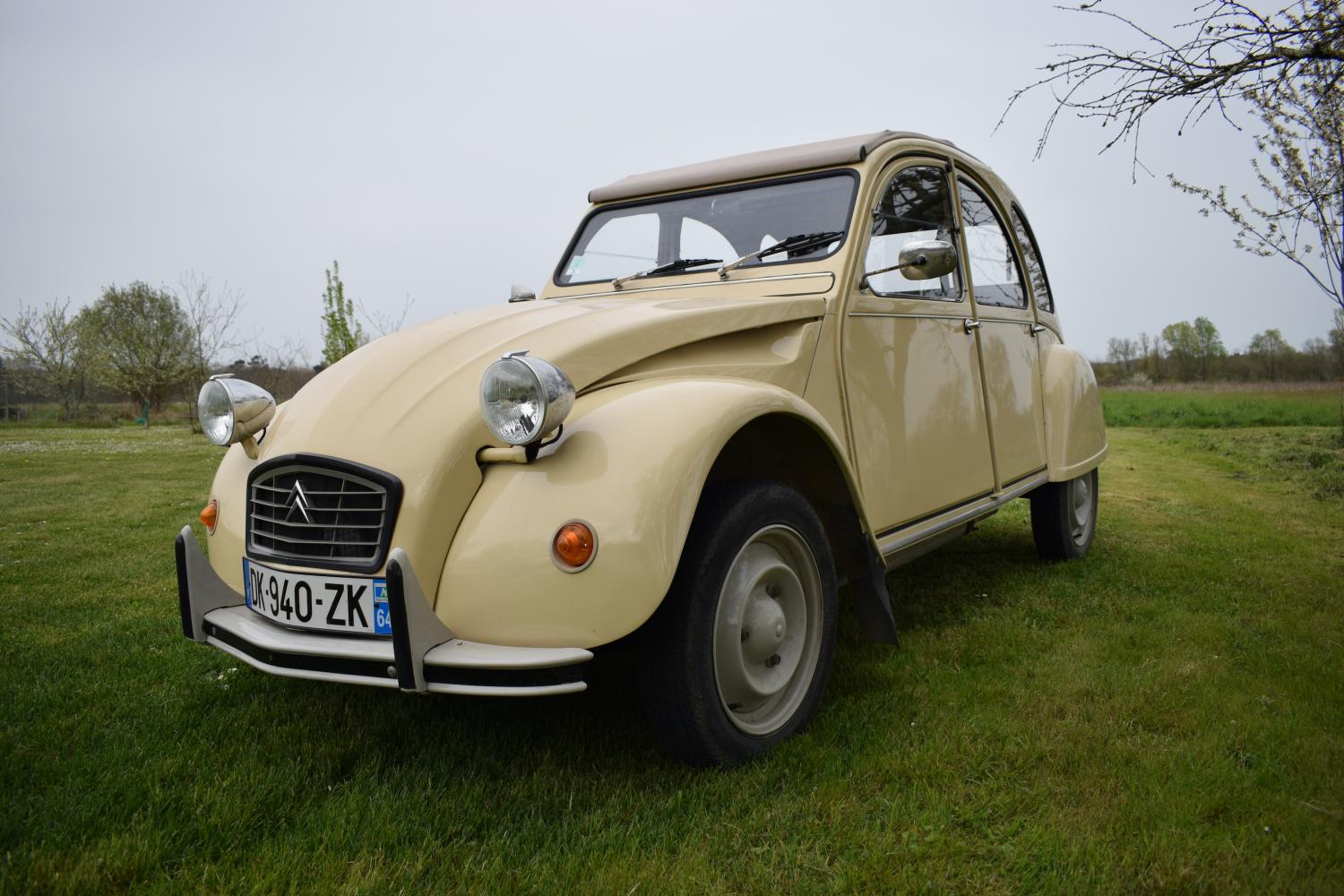 Citroen 2CV 4